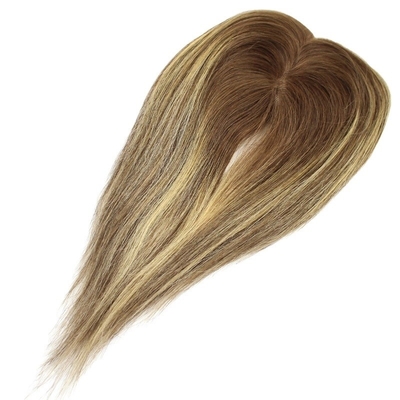 Mujeres European Rooted Ombre peluquería de cabello humano Toppers Clip In Toupee para mujer