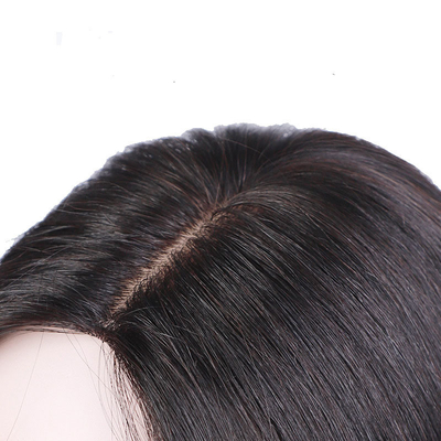 Estrecho 140% Densidad de toupe 100% Cabello humano Cabello largo Para mujeres con estilo