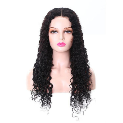 Peruca frontal de encaje con aberturas de encaje suizo.