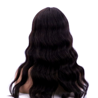Hecho en máquina 100% de cutícula virgen alineado el cabello humano suelto onda rizada con flequillo