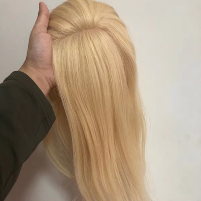 Topper de pelo humano 100% para mujeres Toupee de base de seda natural en estilo recto
