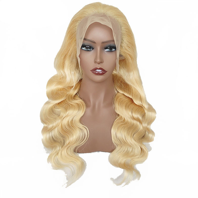 Color de encaje marrón claro Virgen rubia Corpo resaltado onda rizada Full Lace Frente Pelucas 613 HD 13x6 para mujeres
